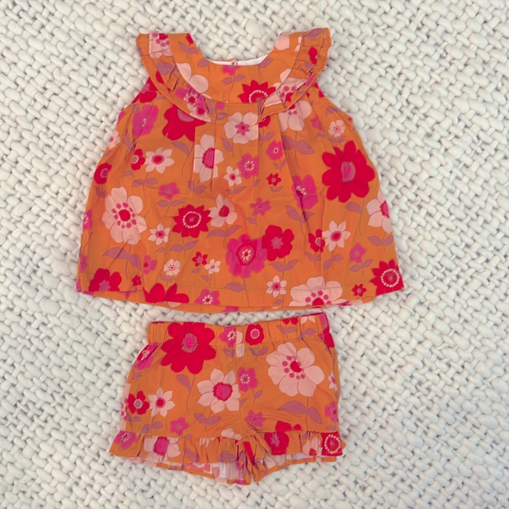 Adorable 2 piece toddler set